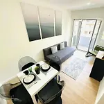 Crespo Flat Next To Avenida Liberdade Location