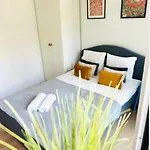 Apartment Crespo Flat Next To Avenida Liberdade Location *