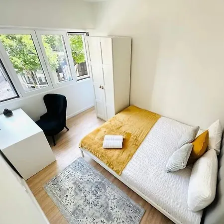 Апартаменты Crespo Flat Next To Avenida Liberdade Location Лиссабон